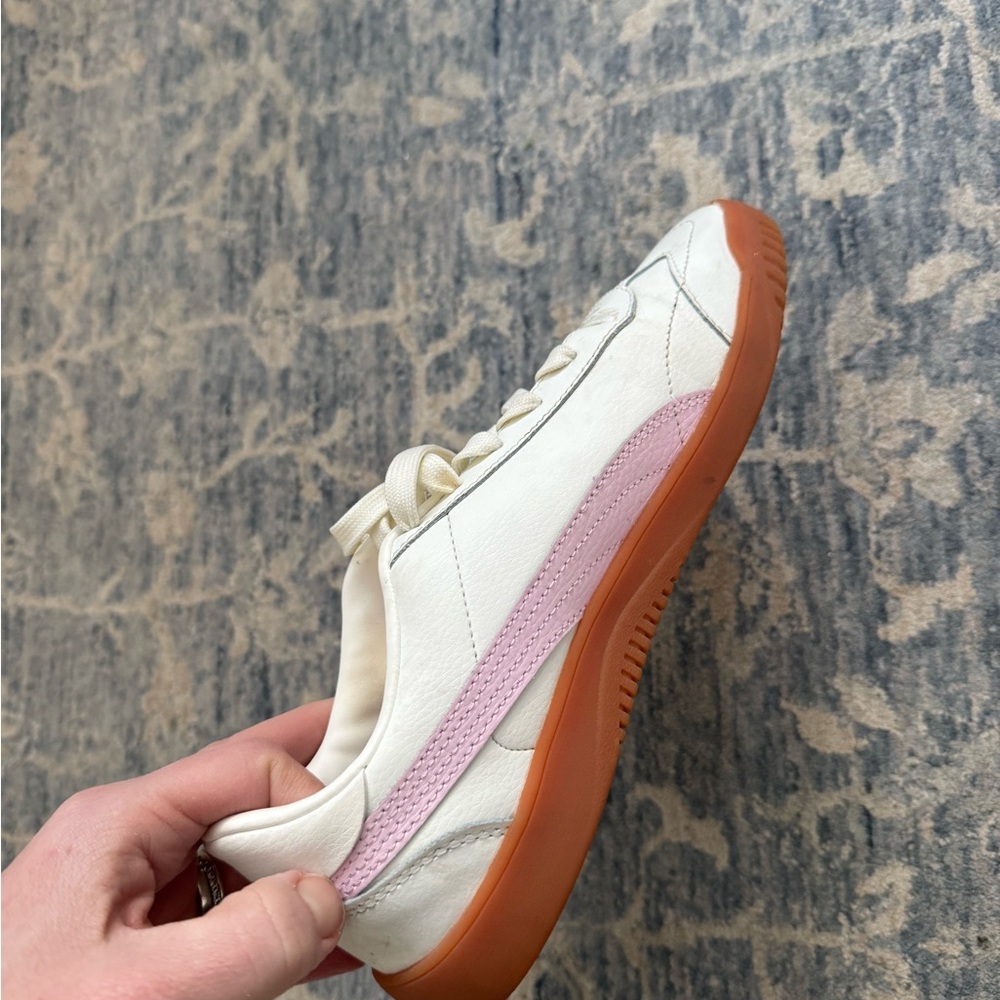 Puma Women's Cream and Pink Sneakers - Picture 4 of 5